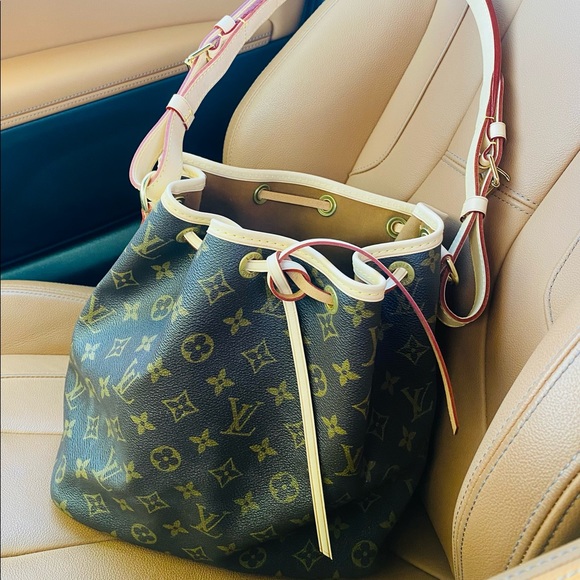 Authentic LV Monogram Canvas Noe- Stunning New Vachetta - Picture 5 of 17